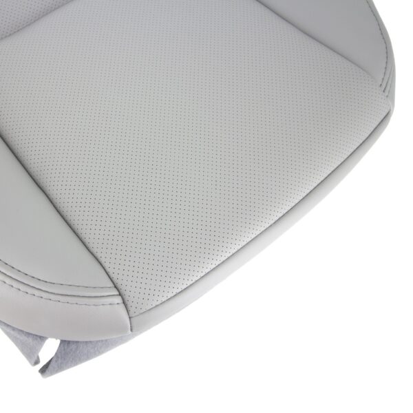 subaru-forester-piel-2104-2016-platino-gris-frontal-del-conductor-o-pasajero-inferior-cierre-vista-oem-reemplazo-asiento-cubierta-1 Subaru Forester 2014-2016 | Funda de asiento de recambio OEM