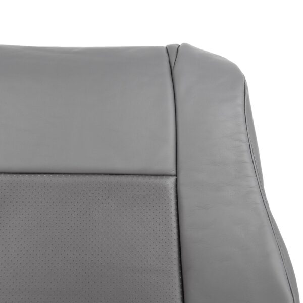 toyota-tacoma-perforated-leather-2005-2010-piedra-gris-frontal-driver-or-passenger-top-close-view-oem-replacement-seat-cover-1 Toyota Tacoma 2005-2010 | OEM-Reemplazo Funda de asiento