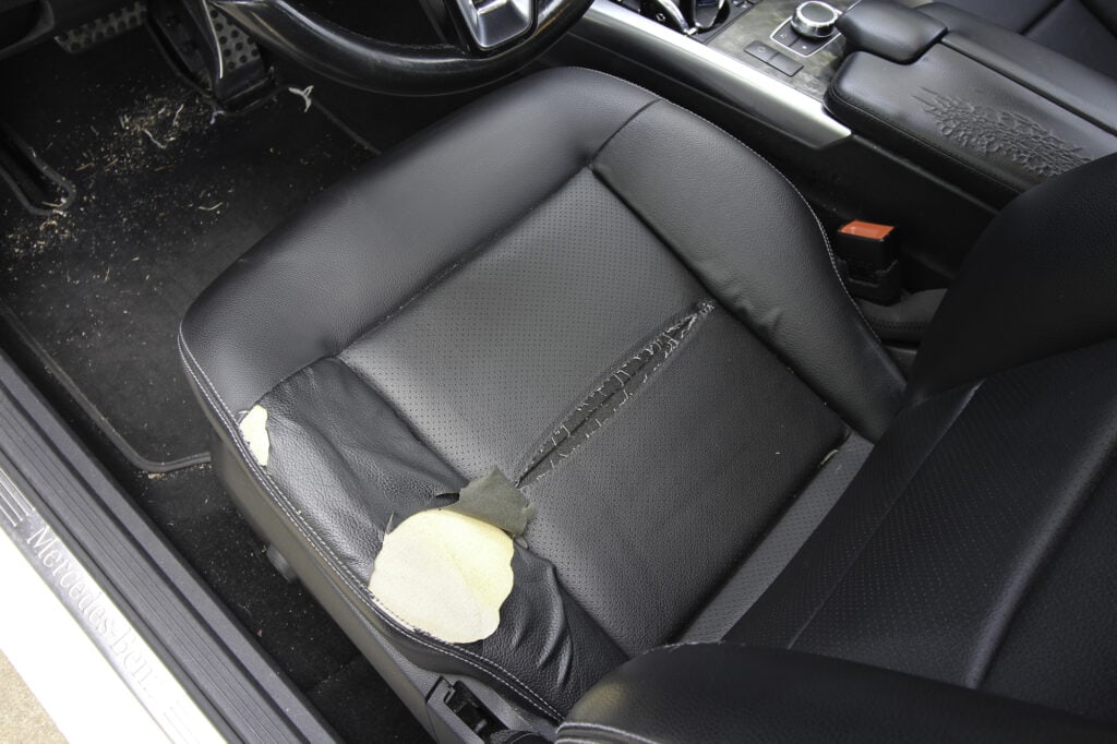 09 USF Mercedes Benz E350 10 14 Bas 2