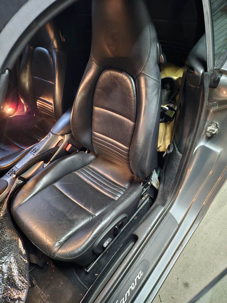 10 USF Porsche 911 2002 2