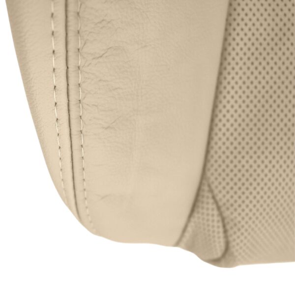 lexus-is250-cuero genuino perforado-2006-2013-color canela-conductor o pasajero-vista cercana de la parte inferior-funda de asiento de repuesto OEM Lexus IS250 2006-2013 | Funda de asiento de repuesto OEM